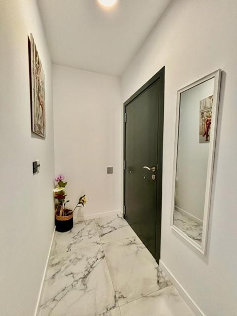 Vila Lova- Luxury Apartments 滨海罗克塔斯 外观 照片