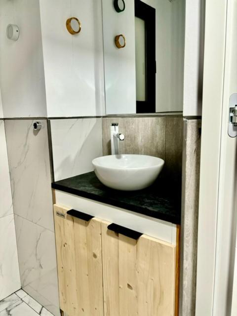 Vila Lova- Luxury Apartments 滨海罗克塔斯 外观 照片